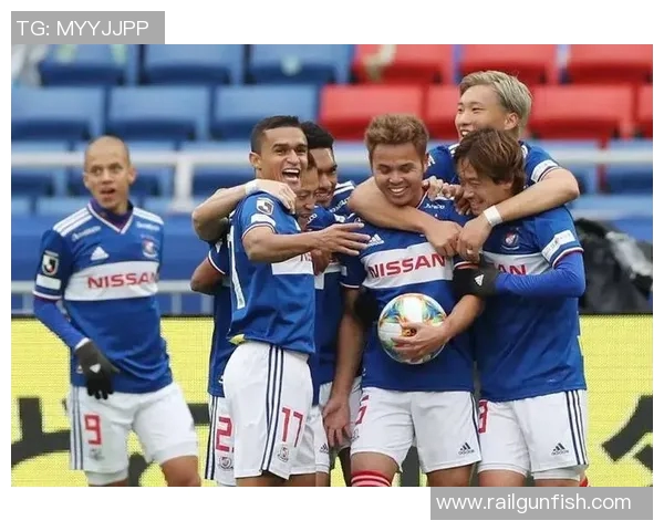 横滨水手与大阪钢巴激战正酣比赛结果揭晓引发热议